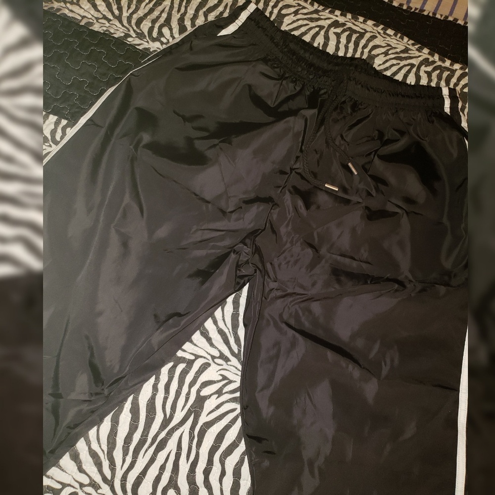 BLACK CONTRAST TRACK STRIPE SHELL JOGGERS